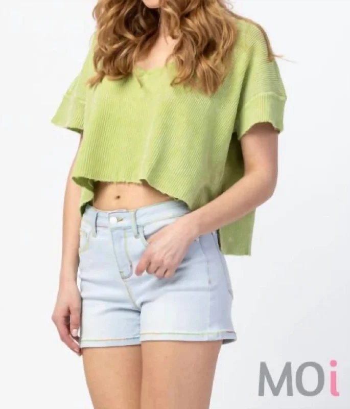 Luxurious fabrics and modern designs for women   Mid Rise Shorts In Rainbow Thread