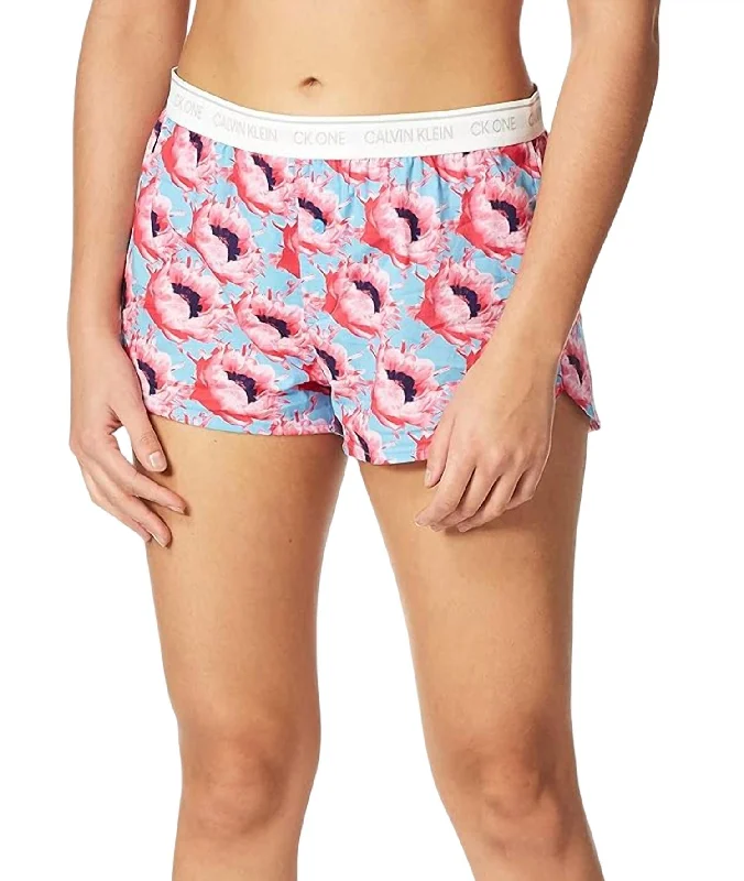 Feminine silhouettes for the modern woman Cotton Sleep Short In Pink Smoothie Floral Feminine silhouettes for the modern woman Cotton Sleep Short In Pink Smoothie Floral