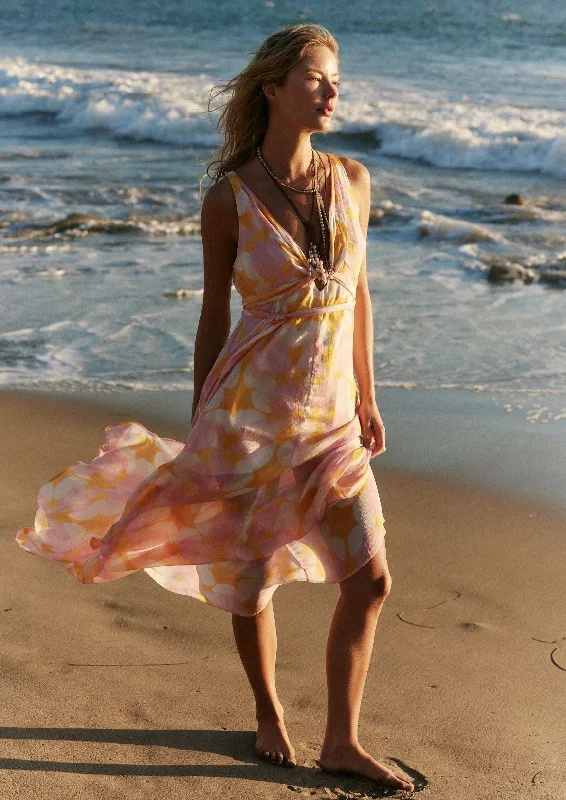 Versatile fashion options for every occasion   Glass Heart Maxi Dress
