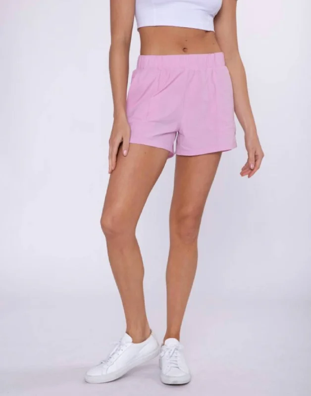 Designer-inspired women’s fashion at affordable prices Athleisure Running Shorts In Pink Designer-inspired women’s fashion at affordable prices Athleisure Running Shorts In Pink