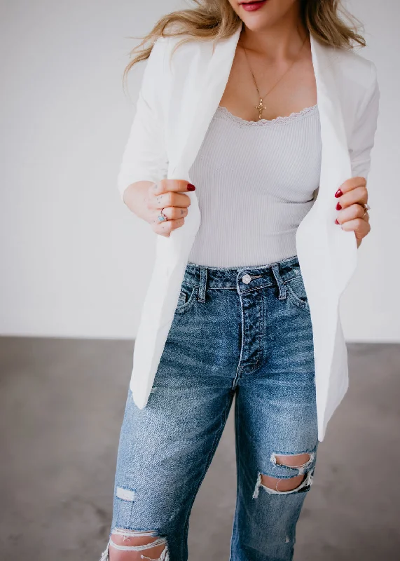 Fashion-forward styles that make a statement   Suttin Ruched Sleeve Blazer