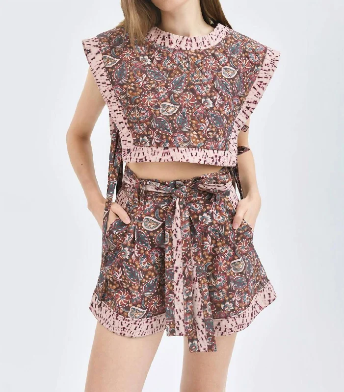 Dress up or down with these versatile pieces Keket Organic Cotton Shorts In Siwa Wine Dress up or down with these versatile pieces Keket Organic Cotton Shorts In Siwa Wine
