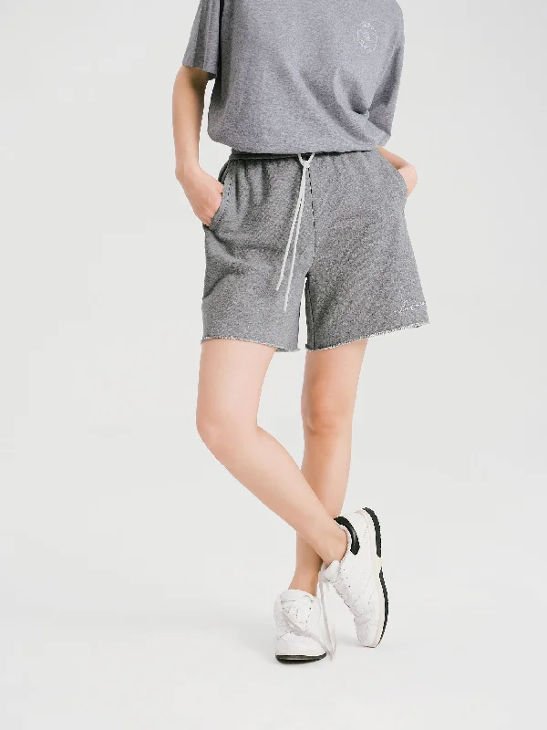 Modern fashion pieces designed for all women Casual Shorts With Rolled Hem-Light Gray Modern fashion pieces designed for all women Casual Shorts With Rolled Hem-Light Gray