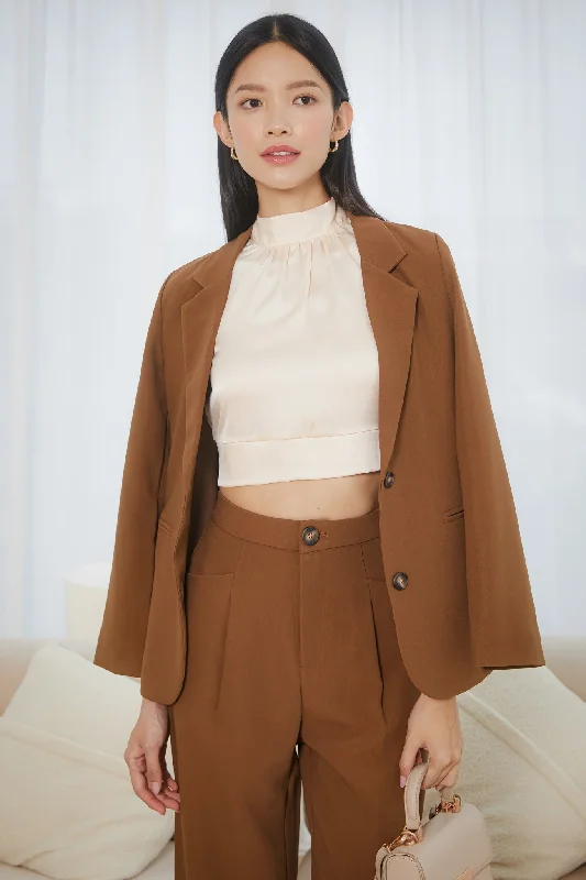 Women’s clothing that combines comfort and style   Taylor Chic Blazer in Mocha