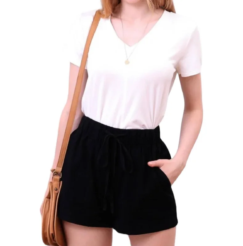 Summer-ready fashion for stylish women   Drawstring Shorts In Black