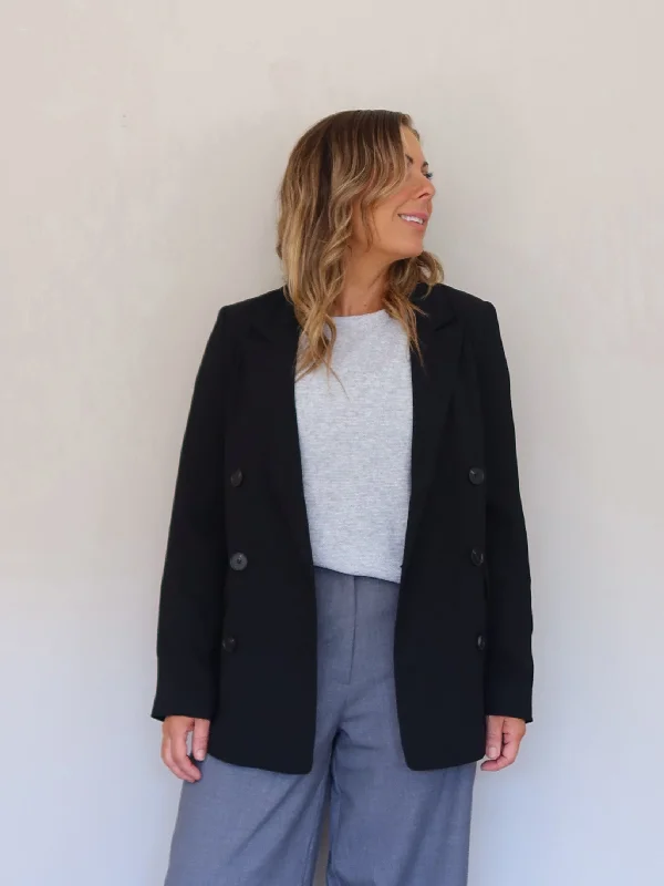 Summer-ready fashion for stylish women   Lauryn Blazer