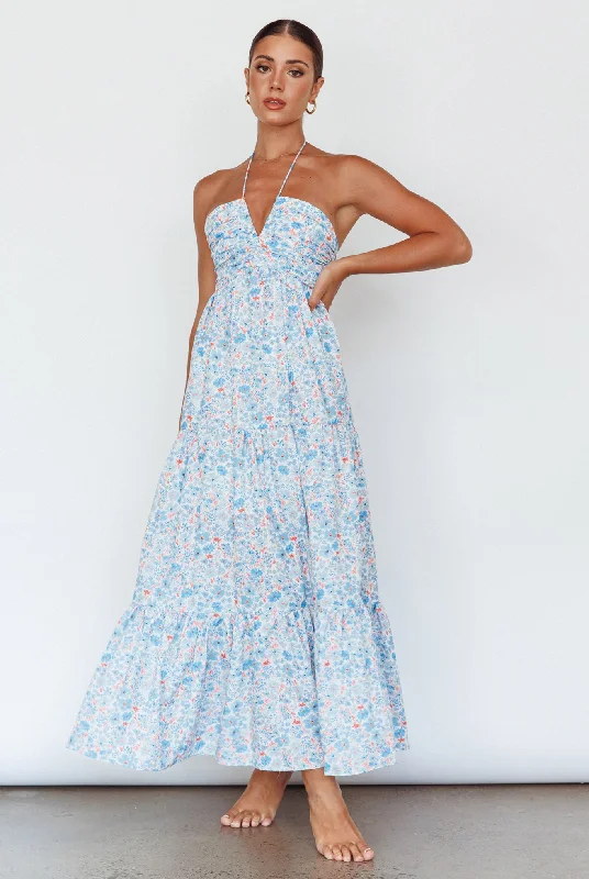 Elevate your look with premium women’s wear Asiah Halterneck Maxi Dress Flowers Blue Elevate your look with premium women’s wear Asiah Halterneck Maxi Dress Flowers Blue