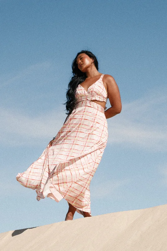 Elegant casual clothing for modern women   Sydney Maxi Dress - Sunset Check