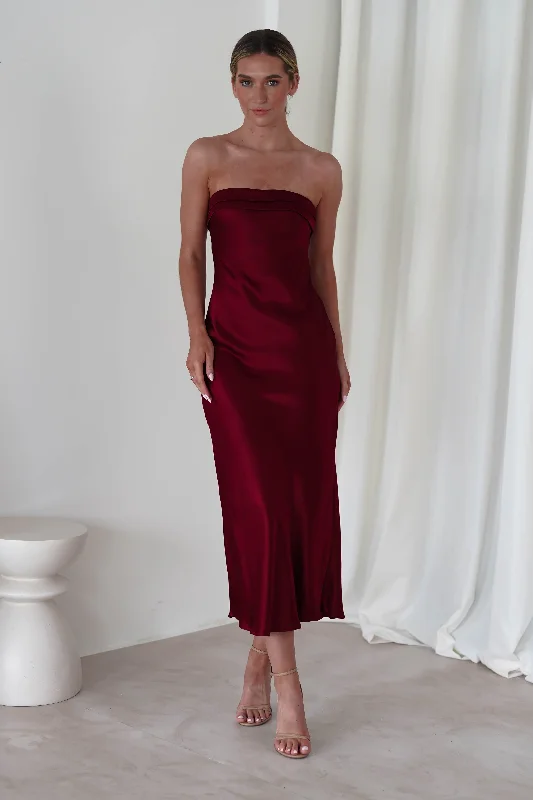 Find your perfect fit with stylish women’s clothing Lucia Soft Satin Slip Midi Dress | Wine Find your perfect fit with stylish women’s clothing Lucia Soft Satin Slip Midi Dress | Wine