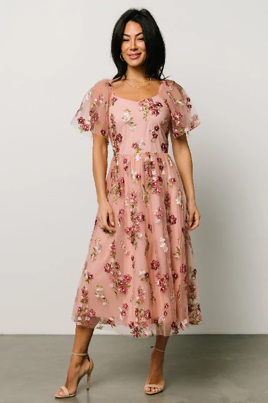 Luxurious fabrics and modern designs for women Gwyneth Tulle Midi Dress | Blush Floral Luxurious fabrics and modern designs for women Gwyneth Tulle Midi Dress | Blush Floral