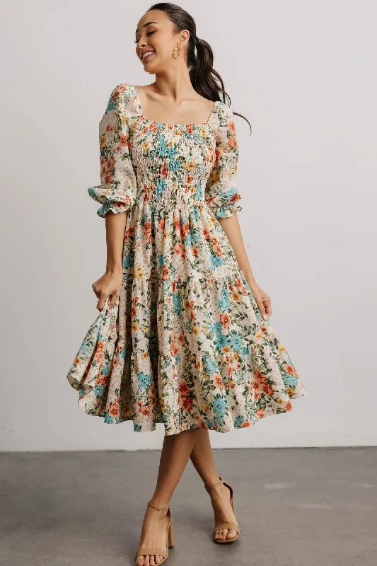 Refresh your wardrobe with high-quality women’s fashion Marta Smocked Midi Dress | Summer Floral Refresh your wardrobe with high-quality women’s fashion Marta Smocked Midi Dress | Summer Floral