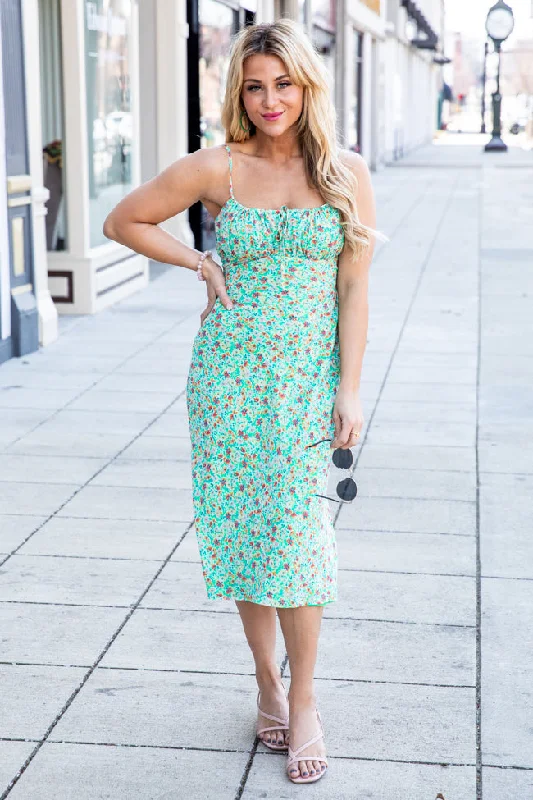 Fashion pieces that complement every woman’s style Moving On Green Floral Midi Dress FINAL SALE Fashion pieces that complement every woman’s style Moving On Green Floral Midi Dress FINAL SALE
