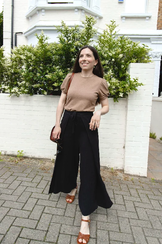 Curated collections of sophisticated women’s wear Camimade Mirage Culottes and Trousers Curated collections of sophisticated women’s wear Camimade Mirage Culottes and Trousers