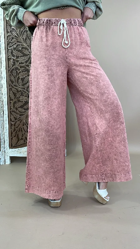 Dress up or down with these versatile pieces Mix It Up Mineral Washed Wide Leg Pants, Brown Dress up or down with these versatile pieces Mix It Up Mineral Washed Wide Leg Pants, Brown