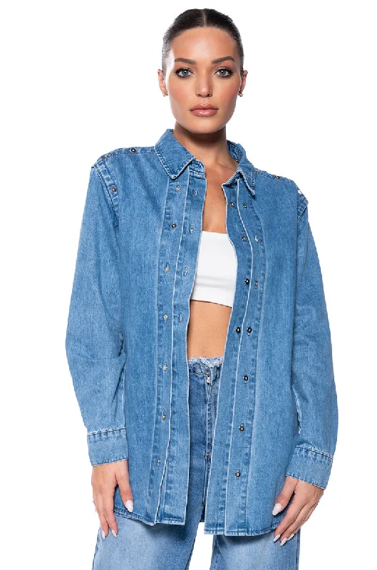 Sustainable fashion for stylish women   LOST IN MY WAYS BUTTON DOWN DENIM SHIRT