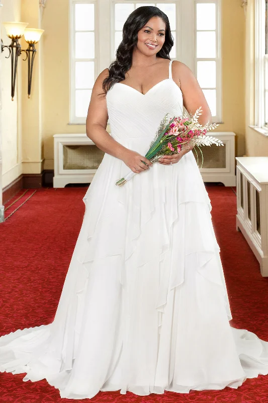 Feminine silhouettes for the modern woman   Lucinda Bridal Gown