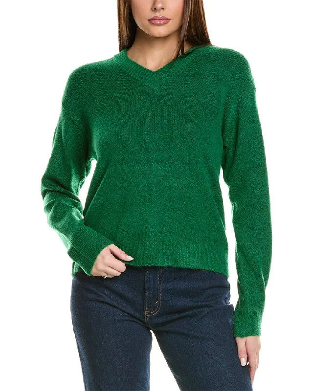 Latest fashion trends for modern women   Michael Stars Wes Fitted V-Neck Sweater