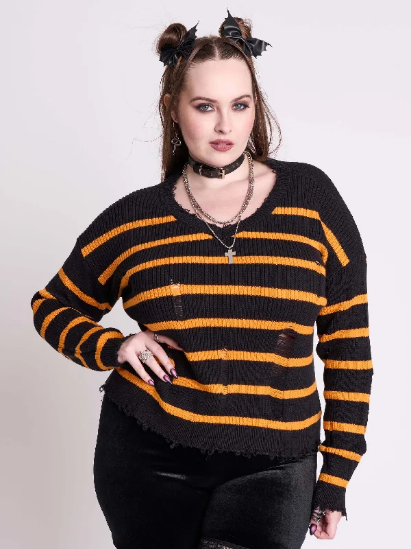 Effortlessly chic outfits for the modern woman   Spooky Stripe Sweater