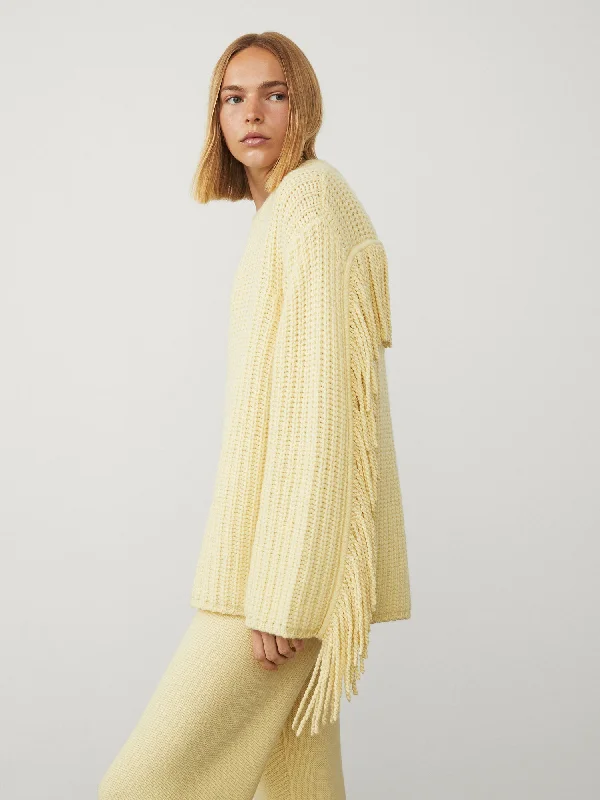 Stylish and comfortable outfits for women   The Hilma Sweater