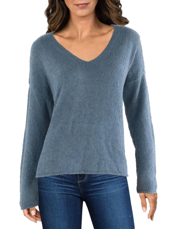Effortlessly chic fashion for today’s woman   Womens Boucle Rolled Hem V-Neck Sweater