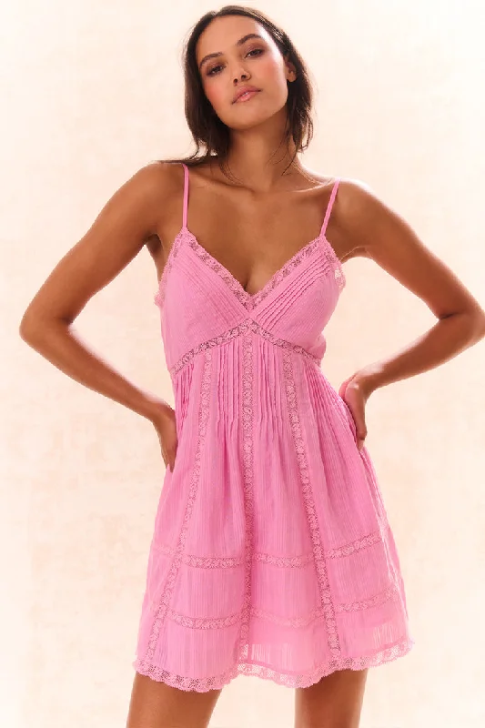Look and feel your best in our women’s wear   Docila Cotton Mini Dress