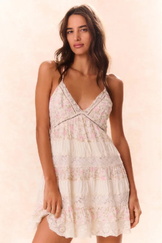 Modern fashion pieces designed for all women   Posie Floral Mini Dress