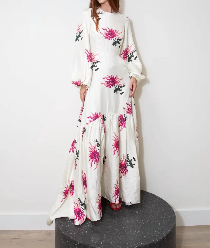 Bold fashion choices for the confident woman   Beverly Dress In Pink Chrysanthemum