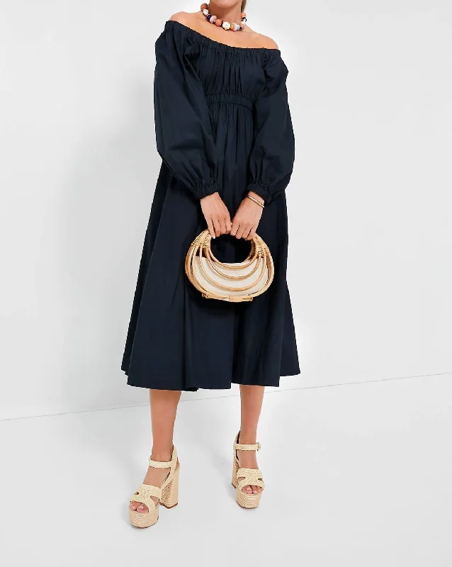 Chic, modern fashion for empowered women   Helena Dress In Black