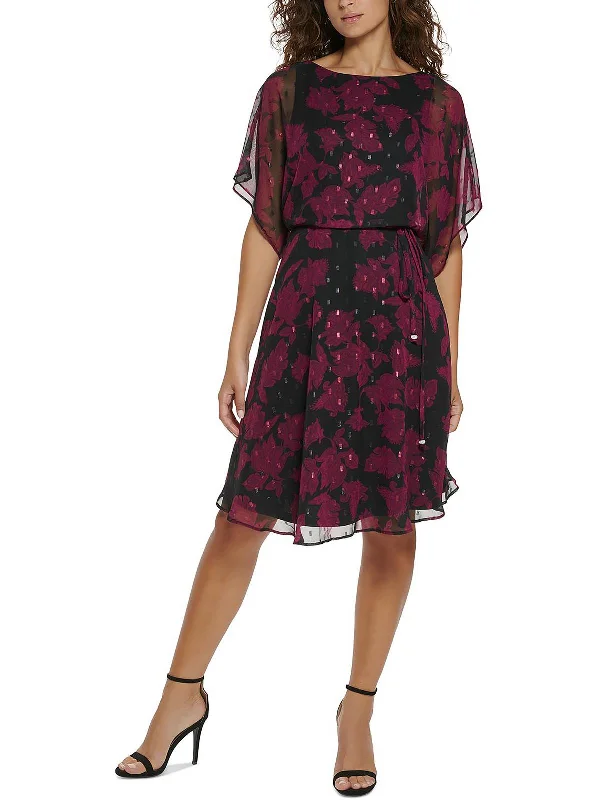 Trendy women’s clothing with a modern twist Petites Womens Chiffon Blouson Fit & Flare Dress Trendy women’s clothing with a modern twist Petites Womens Chiffon Blouson Fit & Flare Dress