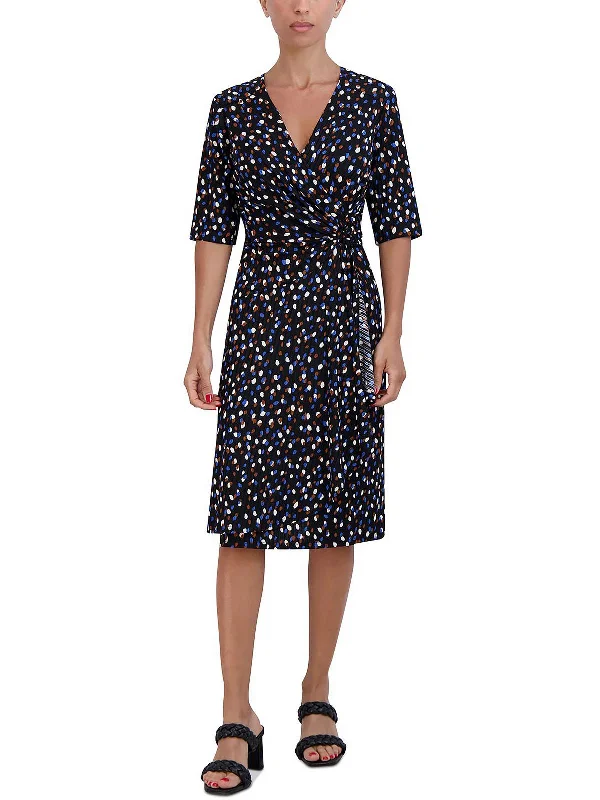 Stylish women’s clothing designed for comfort Petites Womens Jersey Printed Fit & Flare Dress Stylish women’s clothing designed for comfort Petites Womens Jersey Printed Fit & Flare Dress