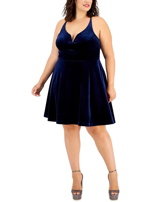 Feminine silhouettes for the modern woman Plus Womens Velvet Illusion Cocktail and Party Dress Feminine silhouettes for the modern woman Plus Womens Velvet Illusion Cocktail and Party Dress