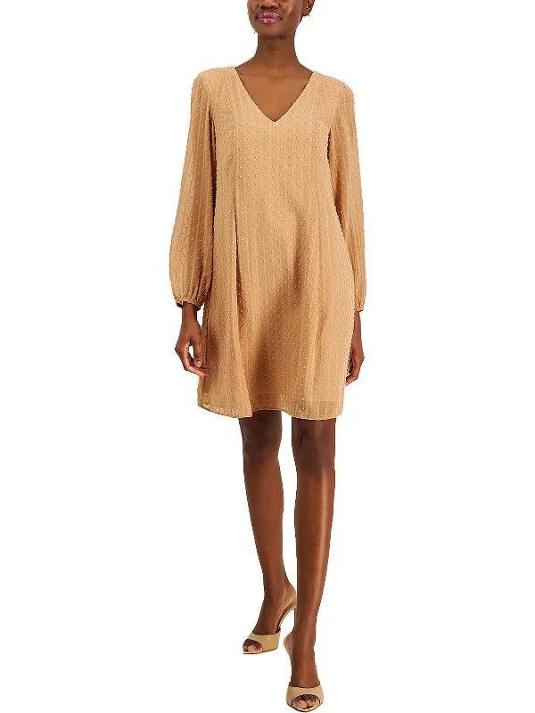 Luxurious fabrics and modern designs for women   Womens Chiffon Back Tie Shift Dress