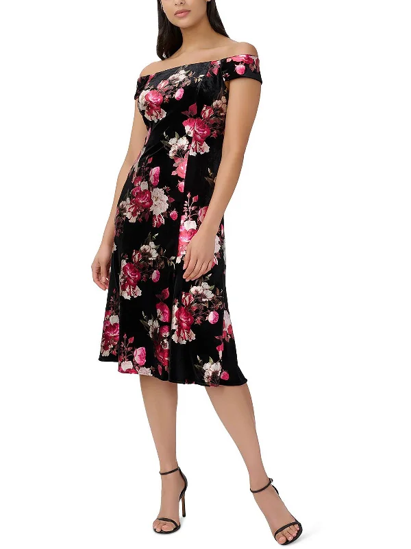 Modern fashion pieces designed for all women Womens Velvet Knee Cocktail and Party Dress Modern fashion pieces designed for all women Womens Velvet Knee Cocktail and Party Dress