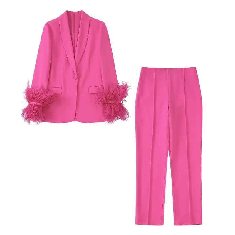 Elegant and comfortable women’s fashion wear   Breslin Blazer + Pants