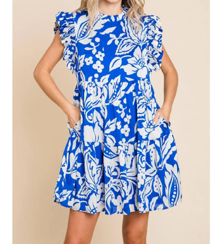 Stylish women’s clothing designed for comfort   Lost Cause Dress In Blue/white