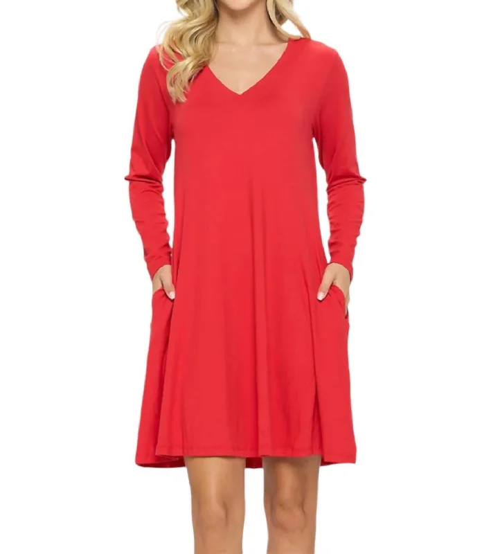 Designer-inspired women’s fashion at affordable prices   Man In The Moon Dress In Red