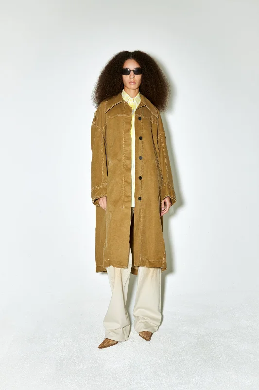Fashion-forward styles that make a statement   MANSO coat camel