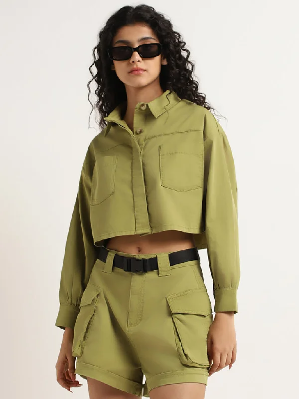 Timeless clothing pieces every woman should own   Nuon Green Denim Crop Jacket