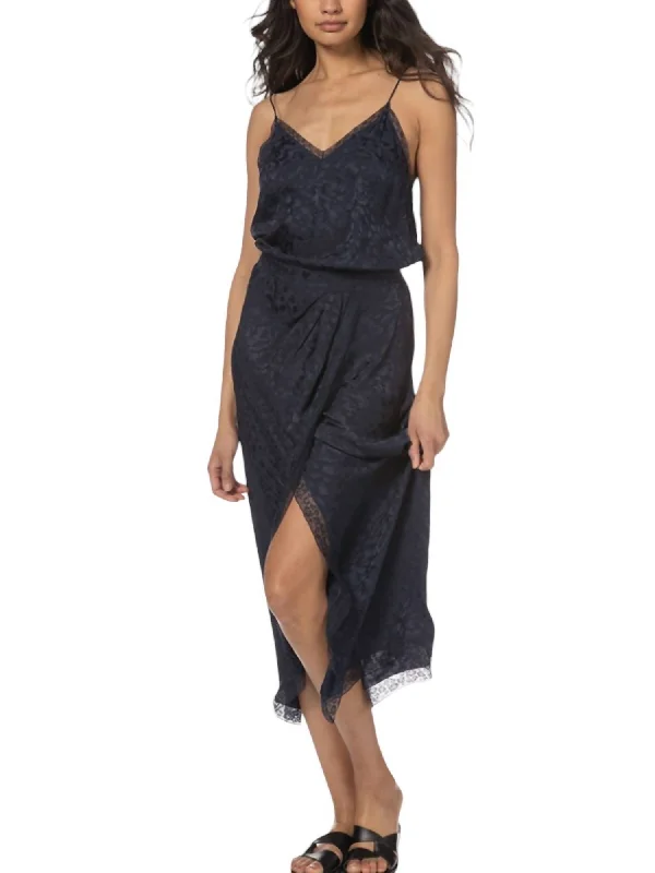 Elegant and comfortable women’s fashion wear Rixi Leopard Jacquard Silk Dress In Ink Elegant and comfortable women’s fashion wear Rixi Leopard Jacquard Silk Dress In Ink