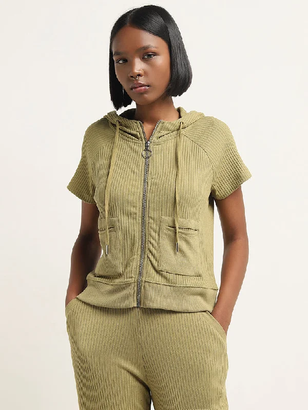 Curated collections for modern, fashionable women Studiofit Sage Ribbed Textured Hooded Jacket Curated collections for modern, fashionable women Studiofit Sage Ribbed Textured Hooded Jacket
