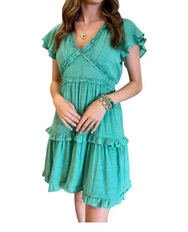 Stylish plus-size clothing for women   V-Neck Ruffle Detail Dress In Emerald