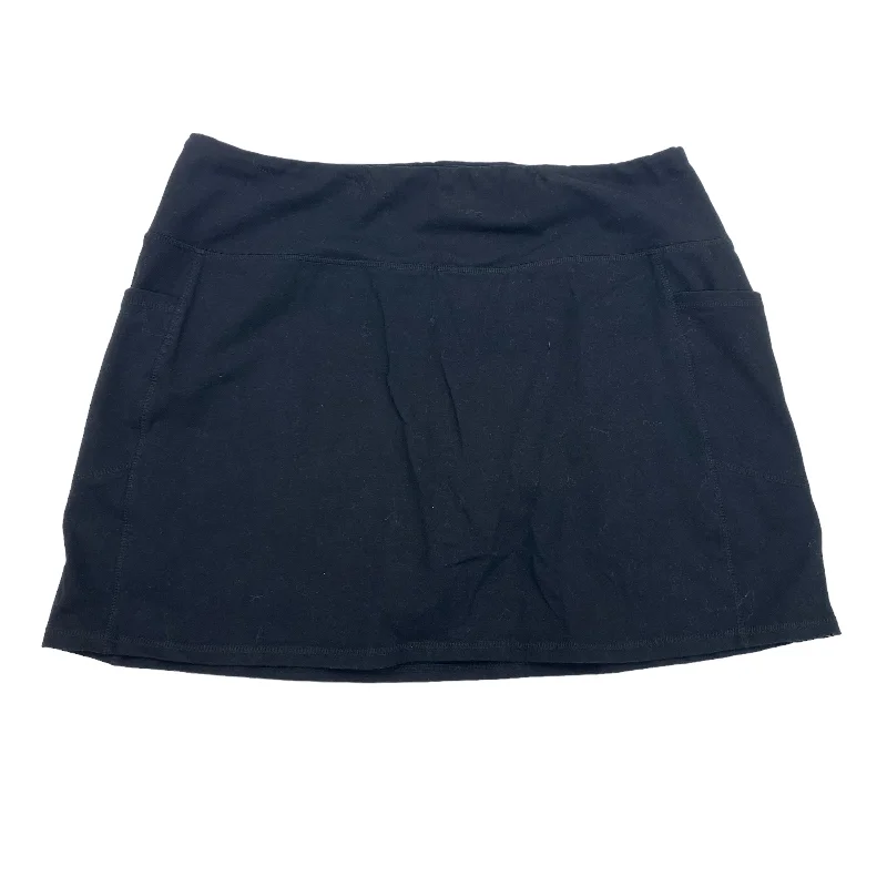 Essential women’s clothing for every season   BLACK INTRO ATHLETIC SKORT, Size XL