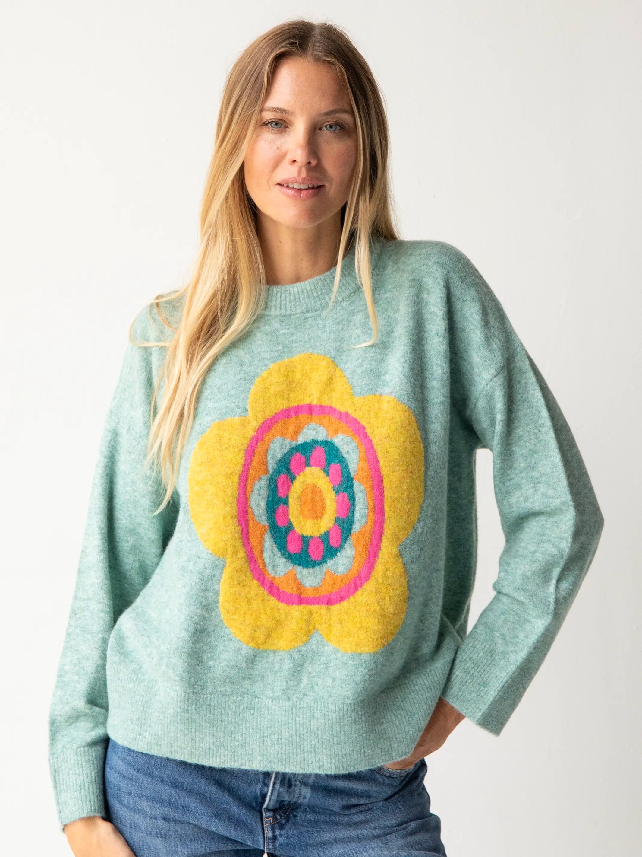 Chic, modern looks for the stylish woman Everyone's Favorite Sweater - Light Blue Daisy Chic, modern looks for the stylish woman Everyone's Favorite Sweater - Light Blue Daisy