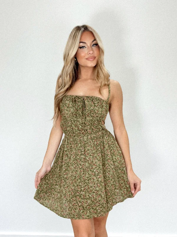 Find your perfect fit with stylish women’s clothing   Fall Foliage Dress