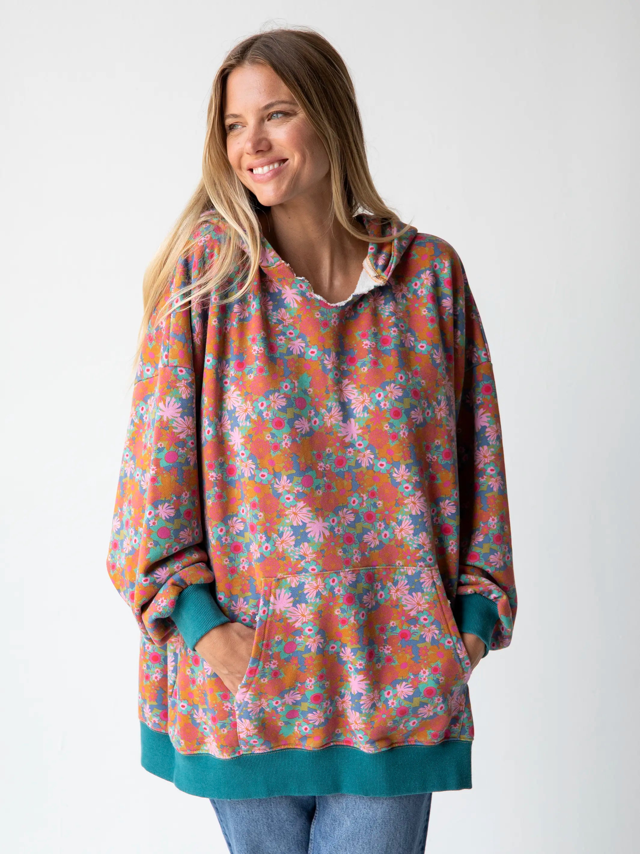 Affordable fashion that looks high-end   Oversized Printed Sweatshirt - Rust Orchid Pink