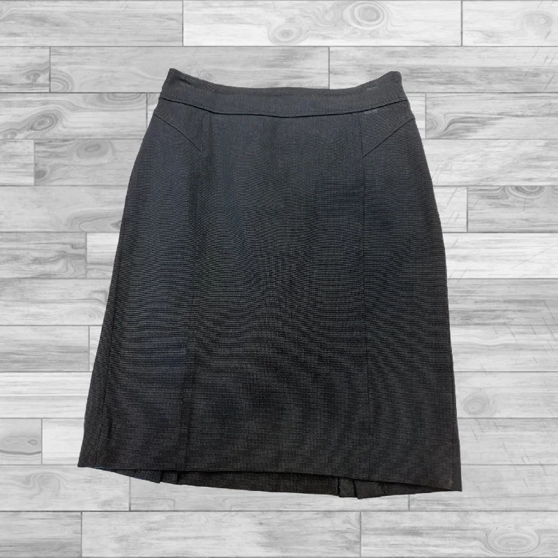 A perfect wardrobe for fashionable women Skirt Mini & Short By Banana Republic In Black, Size: 6 A perfect wardrobe for fashionable women Skirt Mini & Short By Banana Republic In Black, Size: 6