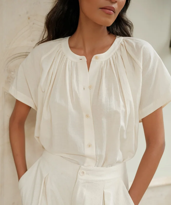 Cozy women’s clothing for the colder months   Willow Blouse