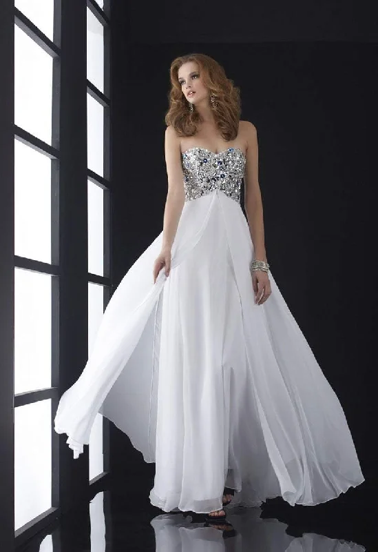 Bold and sophisticated looks for every woman Jasz Couture Bedazzled Sweetheart Dress 5002 Bold and sophisticated looks for every woman Jasz Couture Bedazzled Sweetheart Dress 5002
