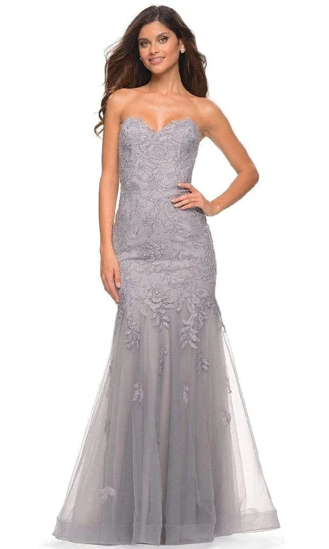 Versatile fashion for every type of woman La Femme - 30717 Sweetheart Embellished Tulle Gown Versatile fashion for every type of woman La Femme - 30717 Sweetheart Embellished Tulle Gown