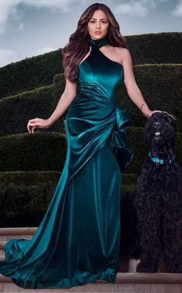 Comfortable yet fashionable women’s wear MNM Couture - L0038 Asymmetrical Choker-Style Wrap Velvet Gown Comfortable yet fashionable women’s wear MNM Couture - L0038 Asymmetrical Choker-Style Wrap Velvet Gown